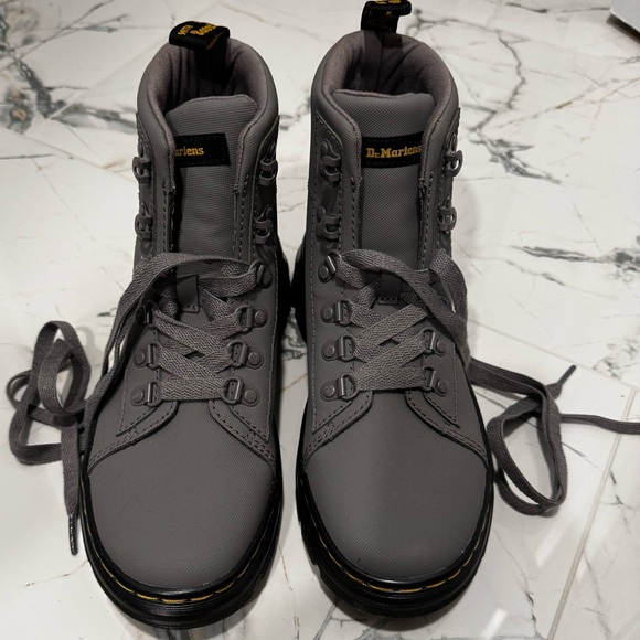 DR MARTENS COMBS WOMEN'S AJAX LEATHER CASUAL BOOTS - Picture 15 of 16